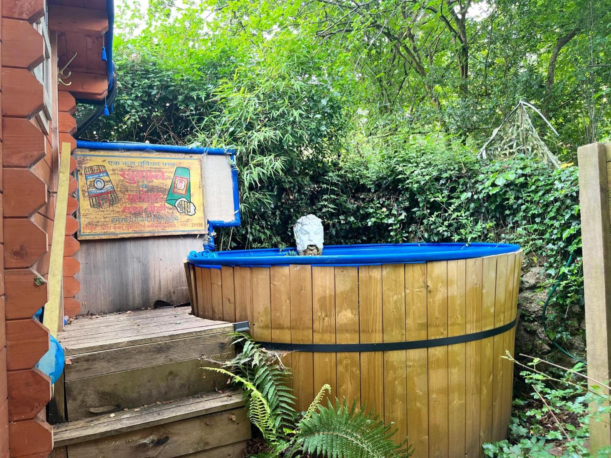 Retro Private Lodge With Hot Tub Nr Dartmoor Newton Abbot Ngoại thất bức ảnh